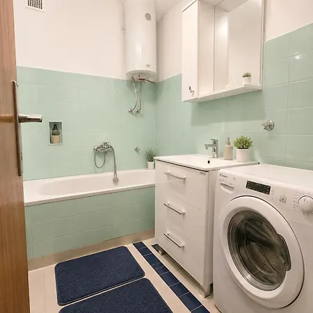 Aqt Dec Apartamento Saraievo